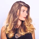 Frisurensommer 2015:<br>Haarverlängerung mit Echthaartressen aus indischem Echthaar