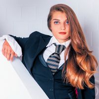 Schulungen und Kurse: Professionelle Echthaarverlängerung, Haarverdichtung und Zweithaar